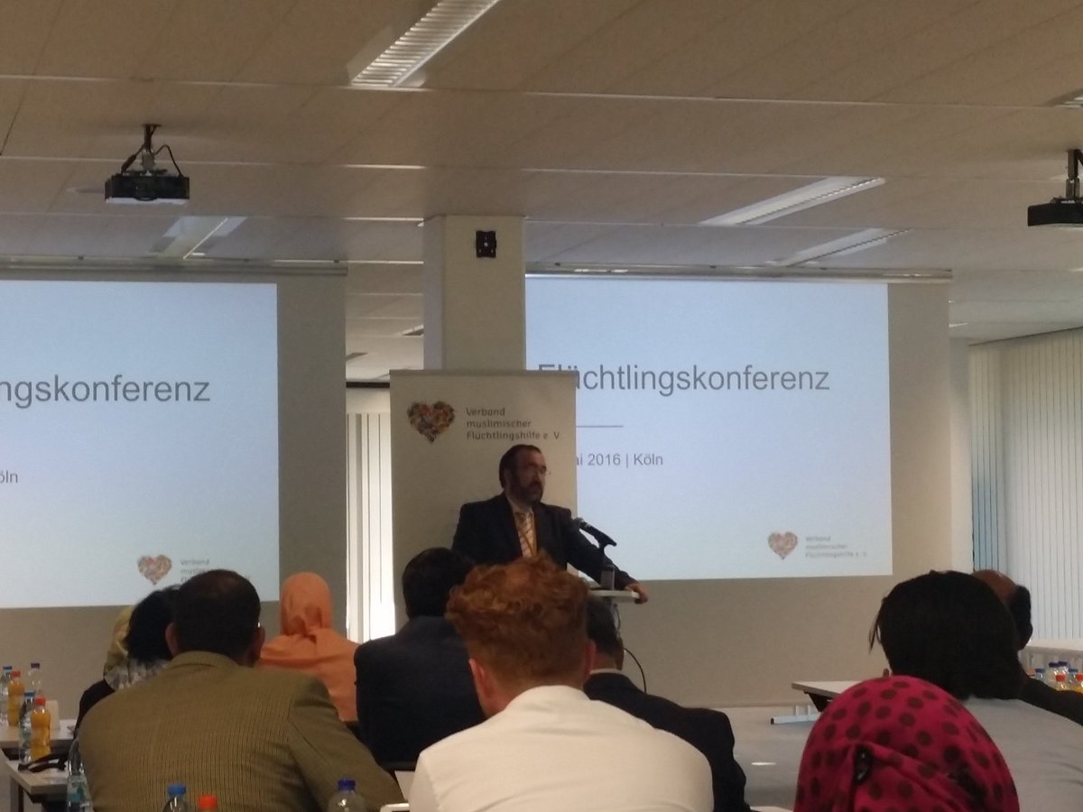 Islamratsvorsitzender Kesici hält Grußrede bei der Flüchtlingskonferenz der VmF
<a href="/vmf_ev/">VMFeV</a> 
<a href="/Islamratbrd/">Islamrat für die BRD</a>