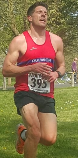 PeckhamRyePark's tweet photo. Winner!!! Peckham Rye 10k #peckhamrye @mccpromotions https://t.co/Nq2vPgpj9y