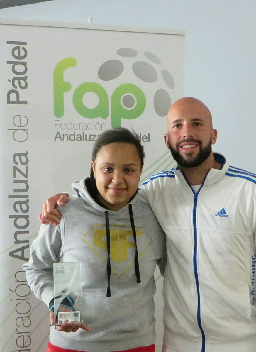 antoniocantabri's tweet photo. Aprender a aprender #PadelZahara #Masquepadel #PadelBarbate @noxpadel Noxsport.es https://t.co/dYMW6psu1g