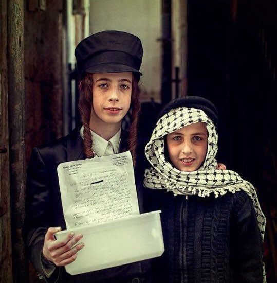 view_il's tweet photo. It ain't about black or white
Muslim, Jew or Christian 
Cause we're all human ✝✡☪ https://t.co/77VEQB1Dq7