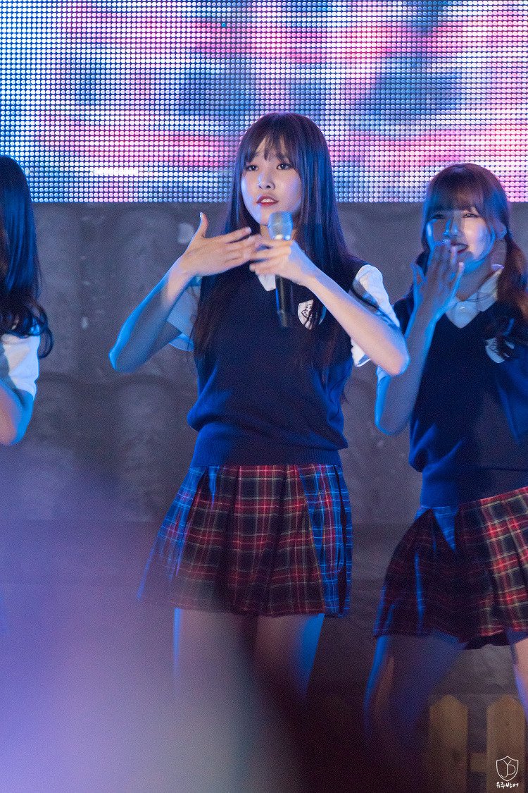 YUJU_GLOBAL's tweet photo. [PICS] 160506 #GFRIEND 여자친구 #YUJU at Kyungpook National Sports Festival  
Cr : yujudefence (3) https://t.co/5QvciV2r6M