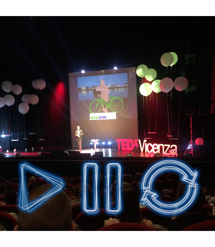 RawfishApps's tweet photo. #TEDxVicenza #PlayPauseRestart https://t.co/9MlMg6iD47