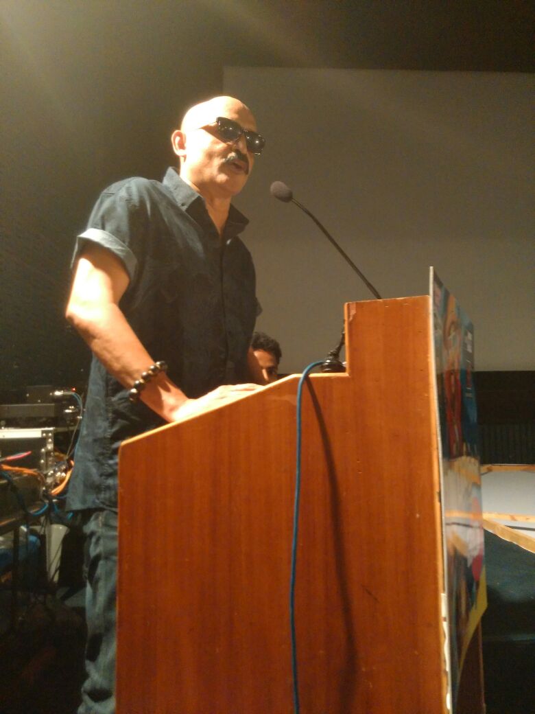 DoneChannel1's tweet photo. @jumbooffl audio-trailer event takes off, #Bossky hosts with humour @hareeshnarayan @dirharishankar @Anjenakirti https://t.co/vkajJdRMcZ