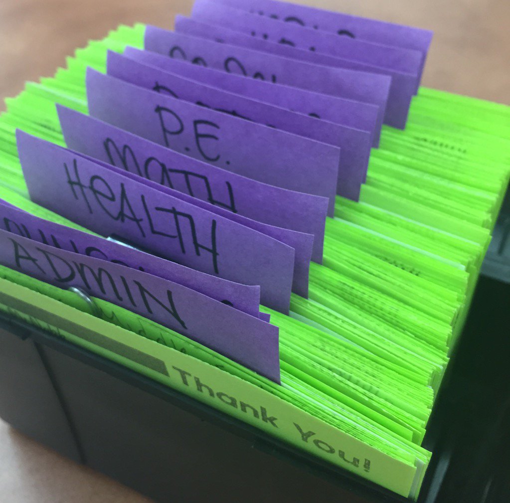 graphics_mslum's tweet photo. 400+ Tchr App notes delivered. Never had my rm so quiet for so long as they were writing #teachinghumans #rusdPROUD https://t.co/QUzSSEveFm