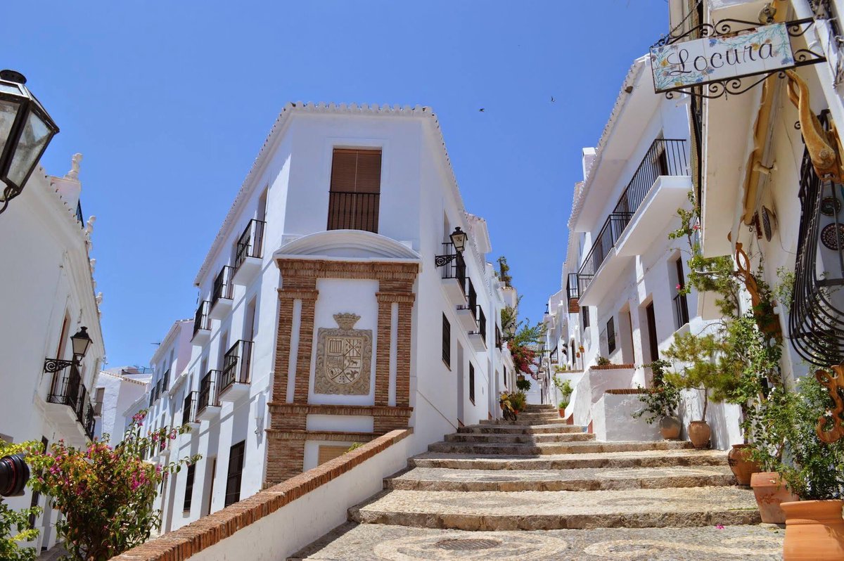 paisajeinc's tweet image. Frigiliana, un pintoresco "pueblo blanco" en España