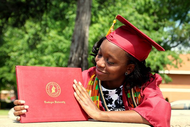 TuskegeeUniv's tweet photo. Kristin Blount, Animal, Poultry & Veterinary Science #MakeTuskegeeProud #TuskegeeGraduation2016 https://t.co/nGohcoBBCs