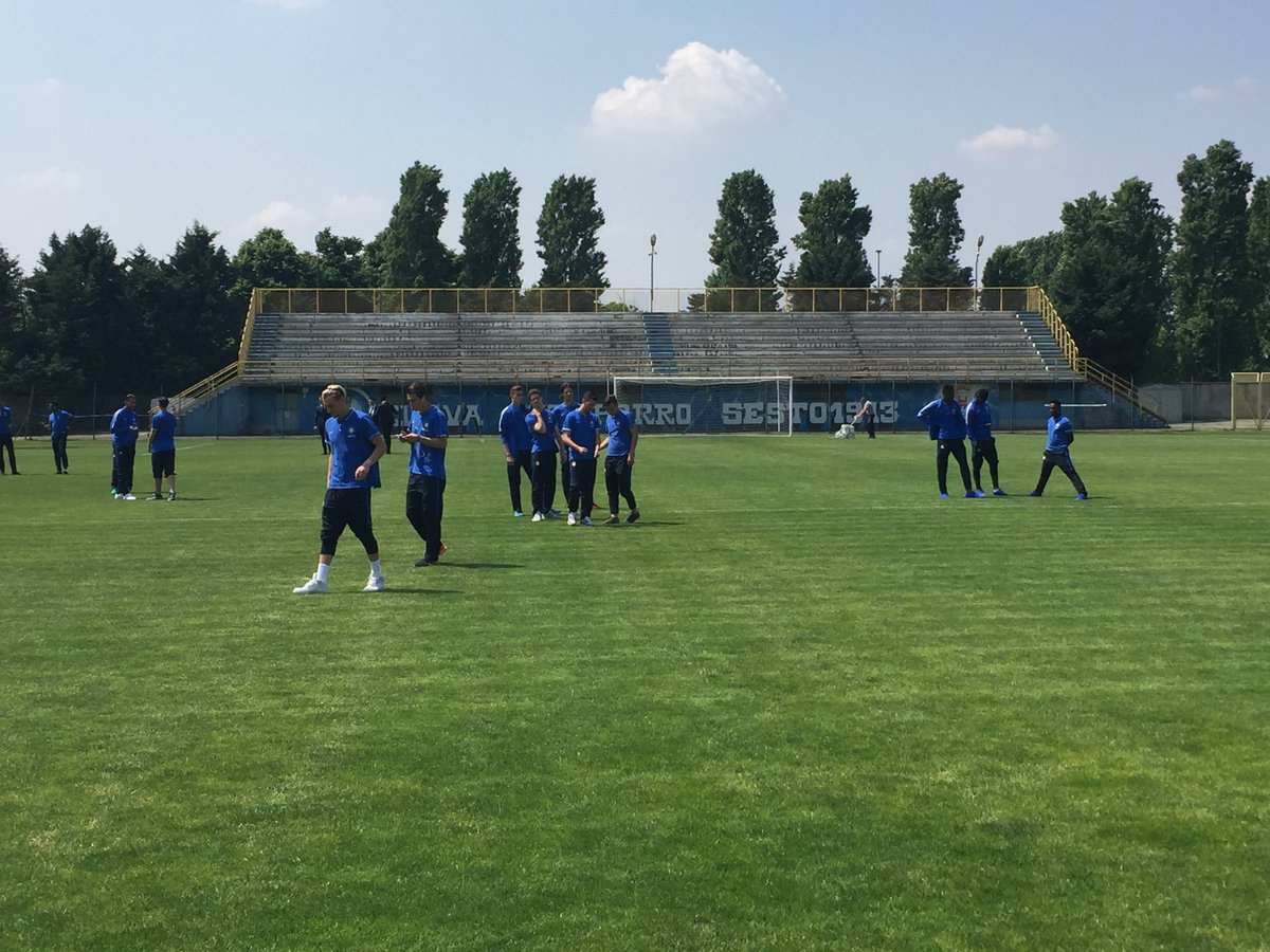 ACPerugiaCalcio's tweet photo. Chiudiamo a Milano il nostro campionato #forzaragazzi #InterPerugia #vamosgrifo @ACPerugiaCalcio @Inter https://t.co/OCu86WC7Nd