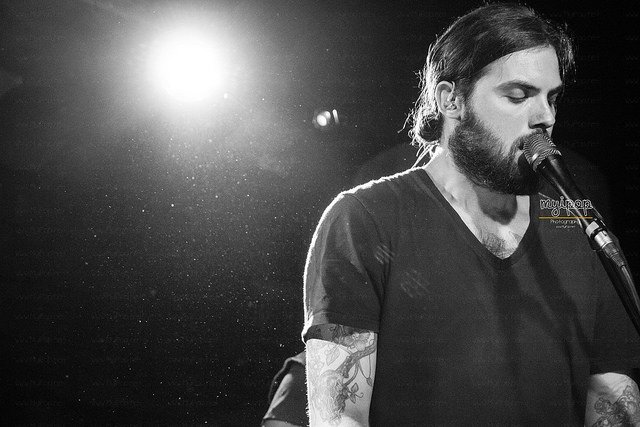 MyiPop's tweet photo. Review | @SunsetSons conquista Madrid con su imparable directo: https://t.co/us0IGv57Ru #VeryRarelySayDie https://t.co/hLowBASv7P