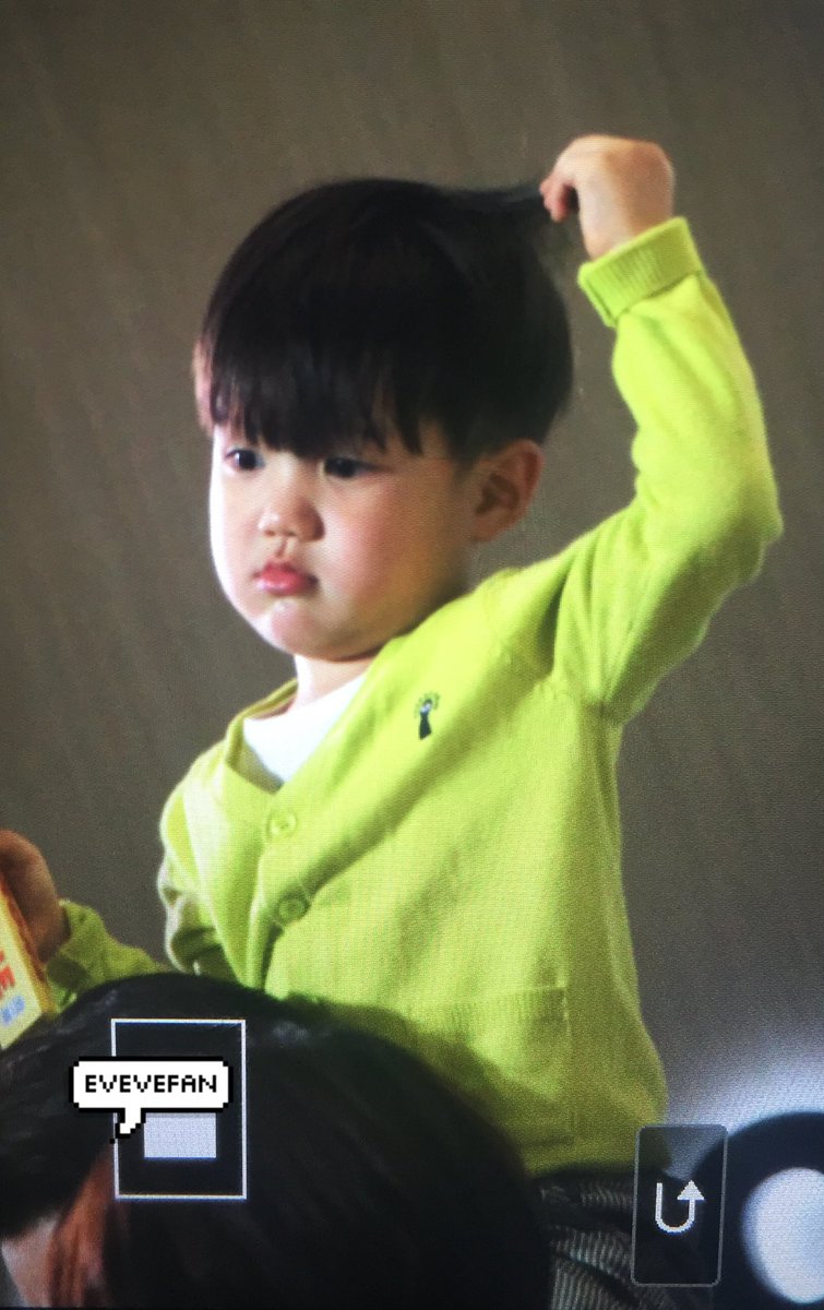 evevefan's tweet photo. #Taeoh #태오 🍫 https://t.co/uXz00CilcH