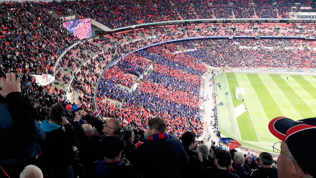 DLGDriving's tweet photo. Come on palace. You can do it!!! @BBCSport @CPFC @huwzat #winpalace https://t.co/a60WtcANwt