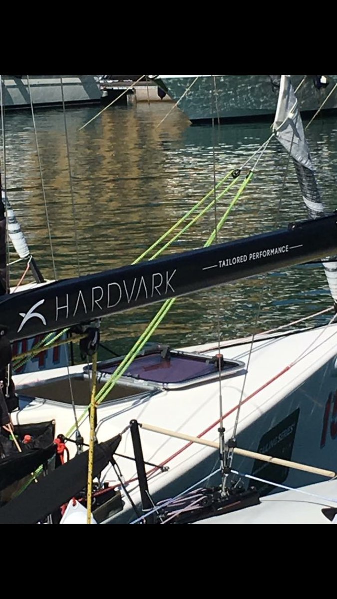 HardvarkMerino's tweet photo. Proud to be sponsoring Section 16 Melges20 sailing team. https://t.co/864H133PPL
