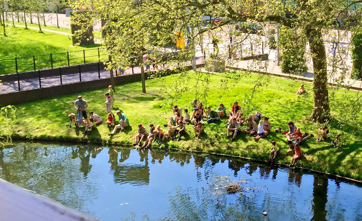 Scouts uit zusterstad @stadherentals welkom geheten bij <a href="/NicoSteenbeekgr/">Nico Steenbeekgroep</a> IJsselstein. Ze brengen goed weer mee!