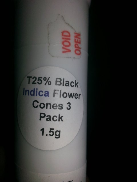 CTMMPReviews's tweet photo. #BlackT25% #RareDarkness #Pre-Rolled3pack I like them & 4 the price cant go wrong. #CTMMPReviews #HempCT #CTCannabis https://t.co/PuotG0r5l4
