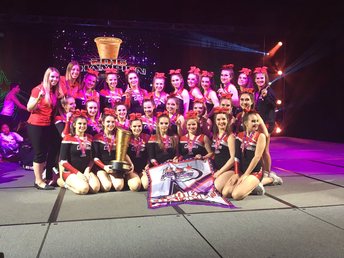 theusfinals's tweet photo. All the way from Quebec, your Intermediate Varsity cheer U.S. Finals champion are the Centaures  #USFprov16 https://t.co/NTekUdxZHe