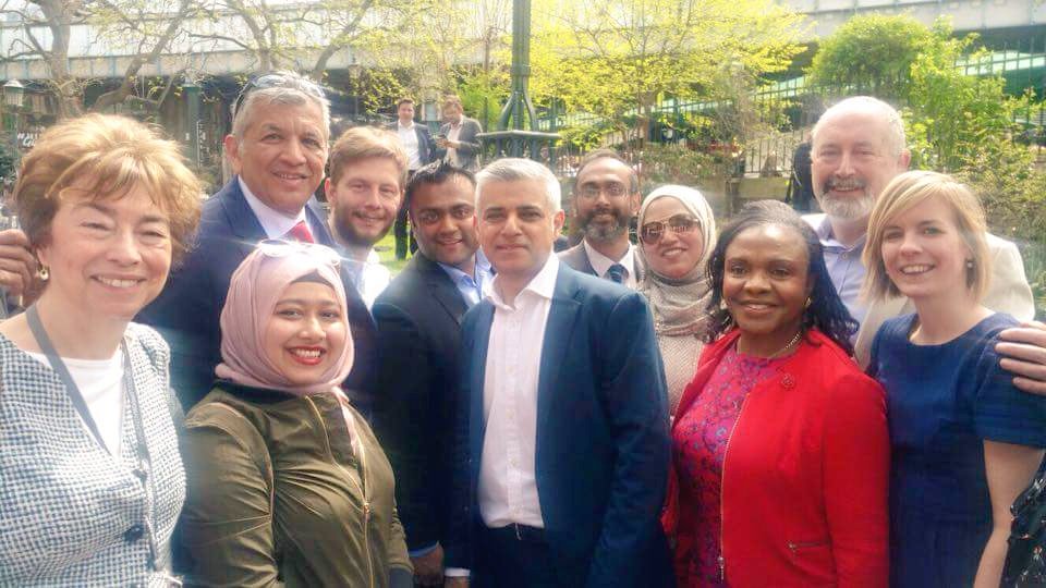 A truely historic & unforgettable moment 2day at the signing-in ceremony for the #MayorofLondon @SadiqKhan #inspired