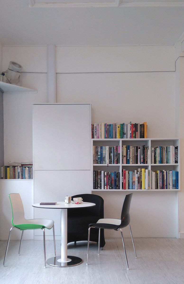 marc_mcg's tweet photo. Favourite library in Belfast #cafe31 #northstreet https://t.co/3EmtqXn1lZ