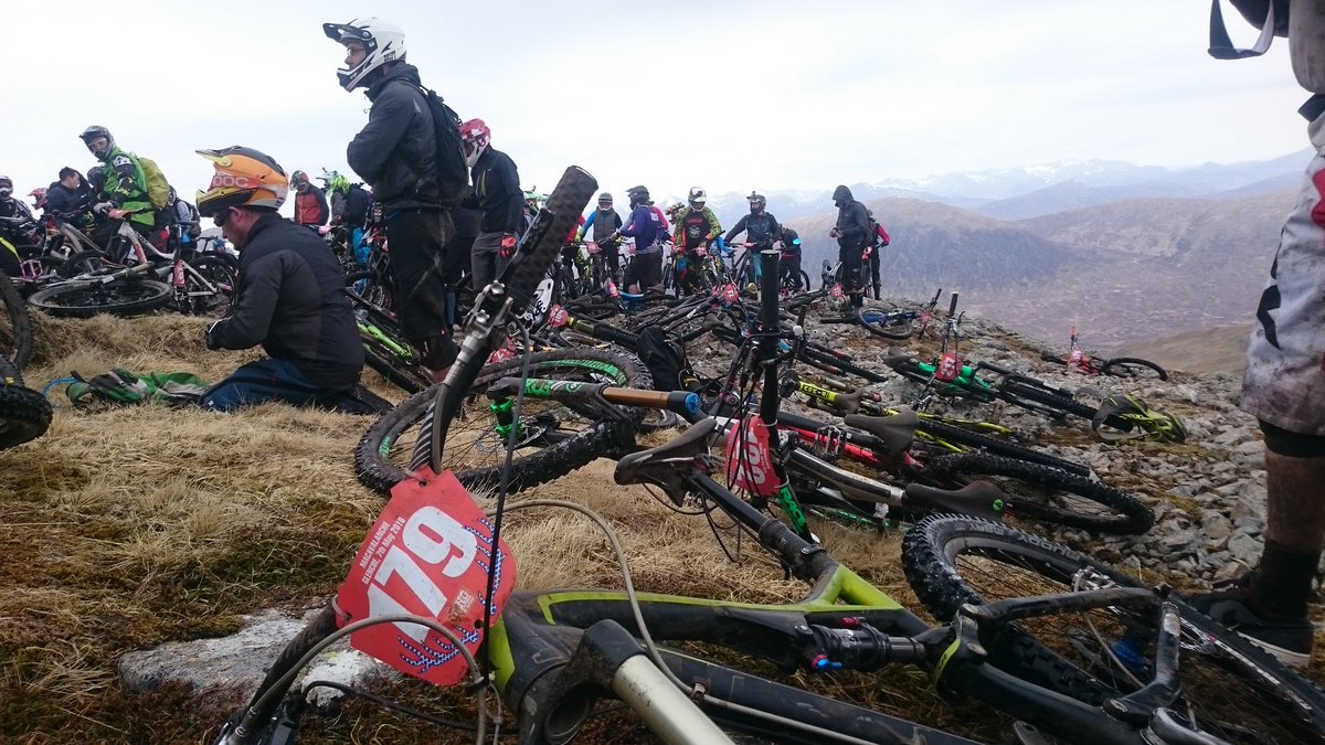 TrailAdvantage's tweet photo. Thanks for a great day @nofussevents #Macavalanche, always an experience #massstartaction @glencoemountain https://t.co/TPXH2NF0oo