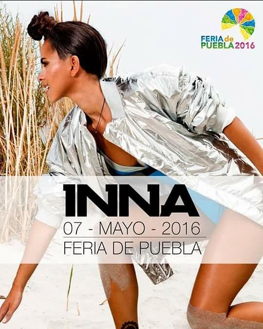 xiimena18's tweet photo. #feriadepuebla me invita a la foto con #InnaEnForoArtistico https://t.co/YkxgrNQ0NL