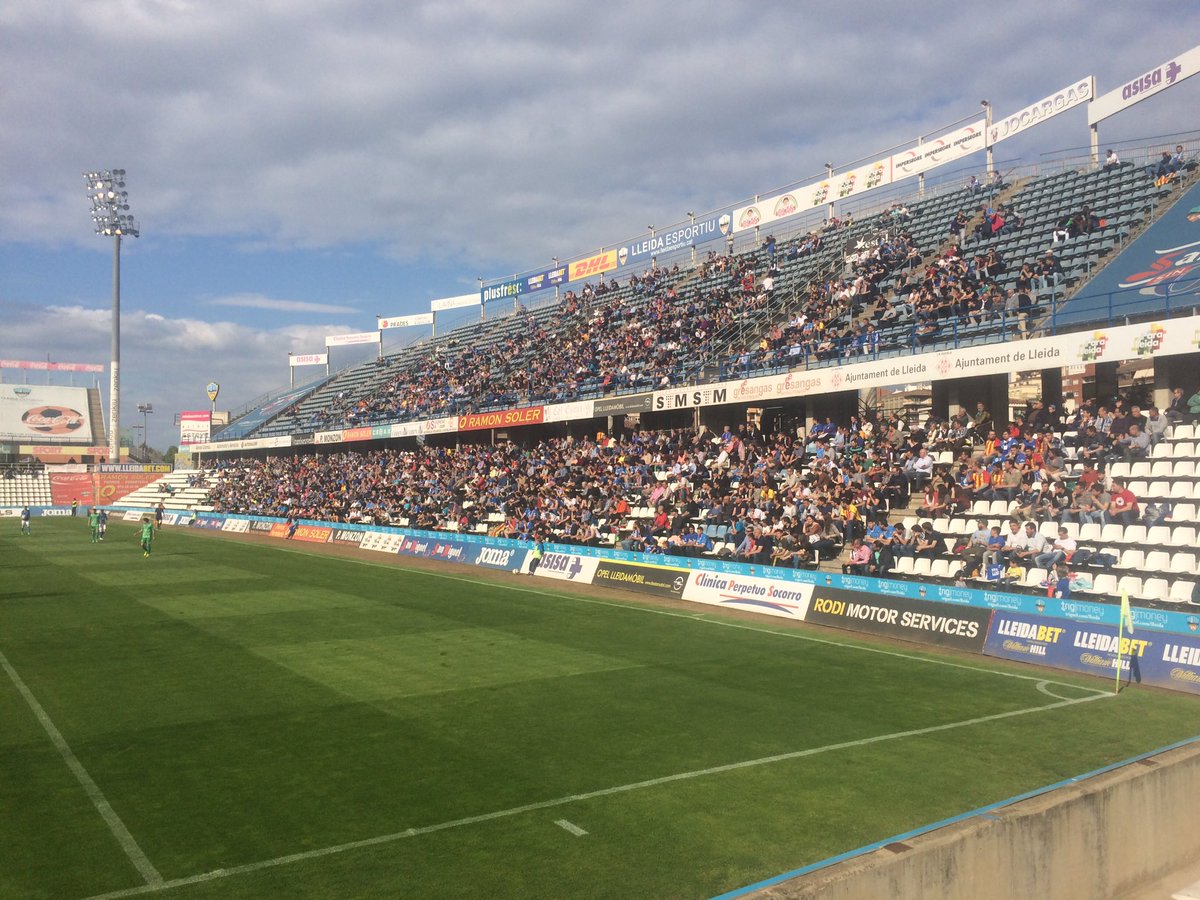 amicsdellleida's tweet photo. Som el Lleida, Som de play-off!
Gràcies equip, gràcies afició! https://t.co/EvG2tYuZeo