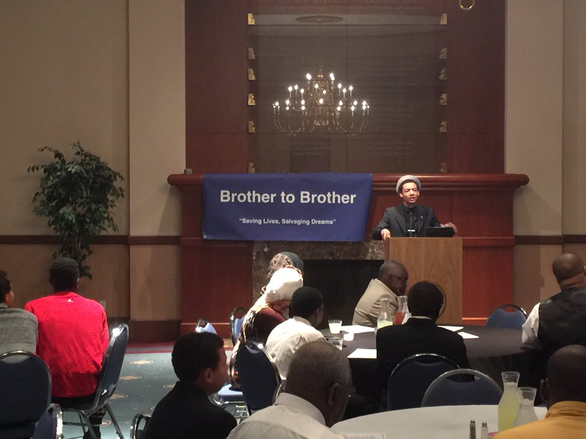 SentwaliBakari's tweet photo. Brother 2 Brother awards banquet at Drake University. https://t.co/kRtGo0OYin