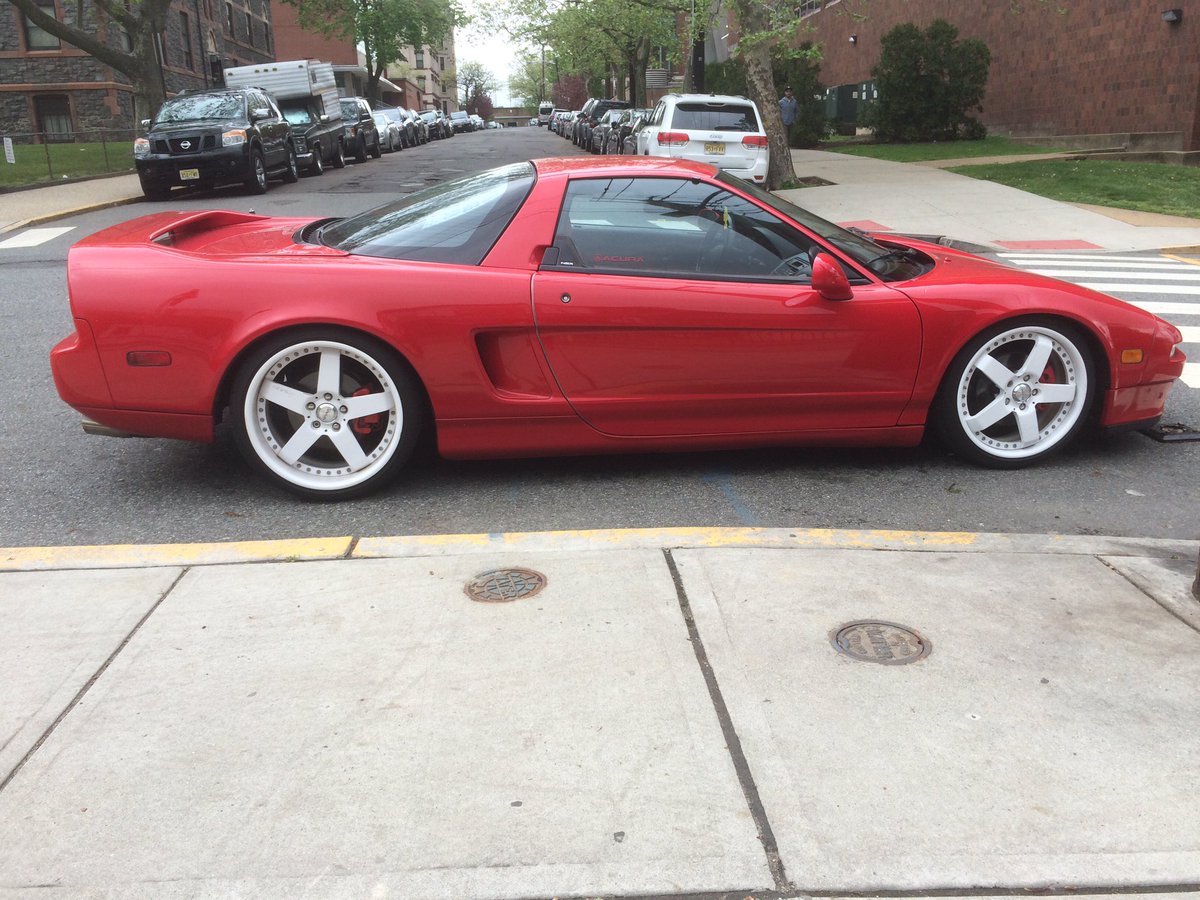 CommonCollCars's tweet photo. NSX spotted in the Tri State! #tristateslammed #clean https://t.co/qXsvEXQN71