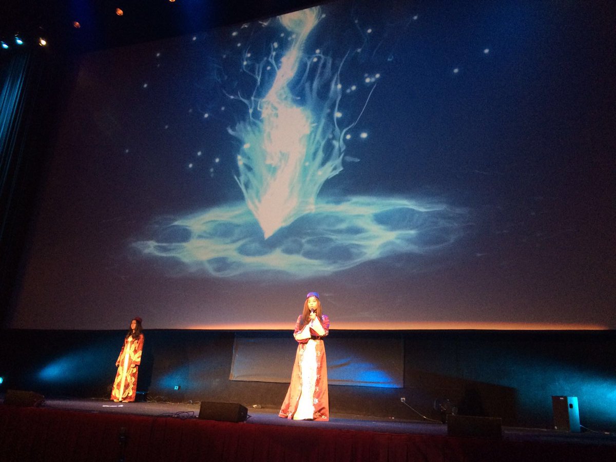 festdeculturas's tweet photo. Jeniffer Chávez y Estrella Nogueira interpretan una canción preciosa, Salkimsögut EB #IFLCESPAÑA2016 https://t.co/iiQqZs0rsD