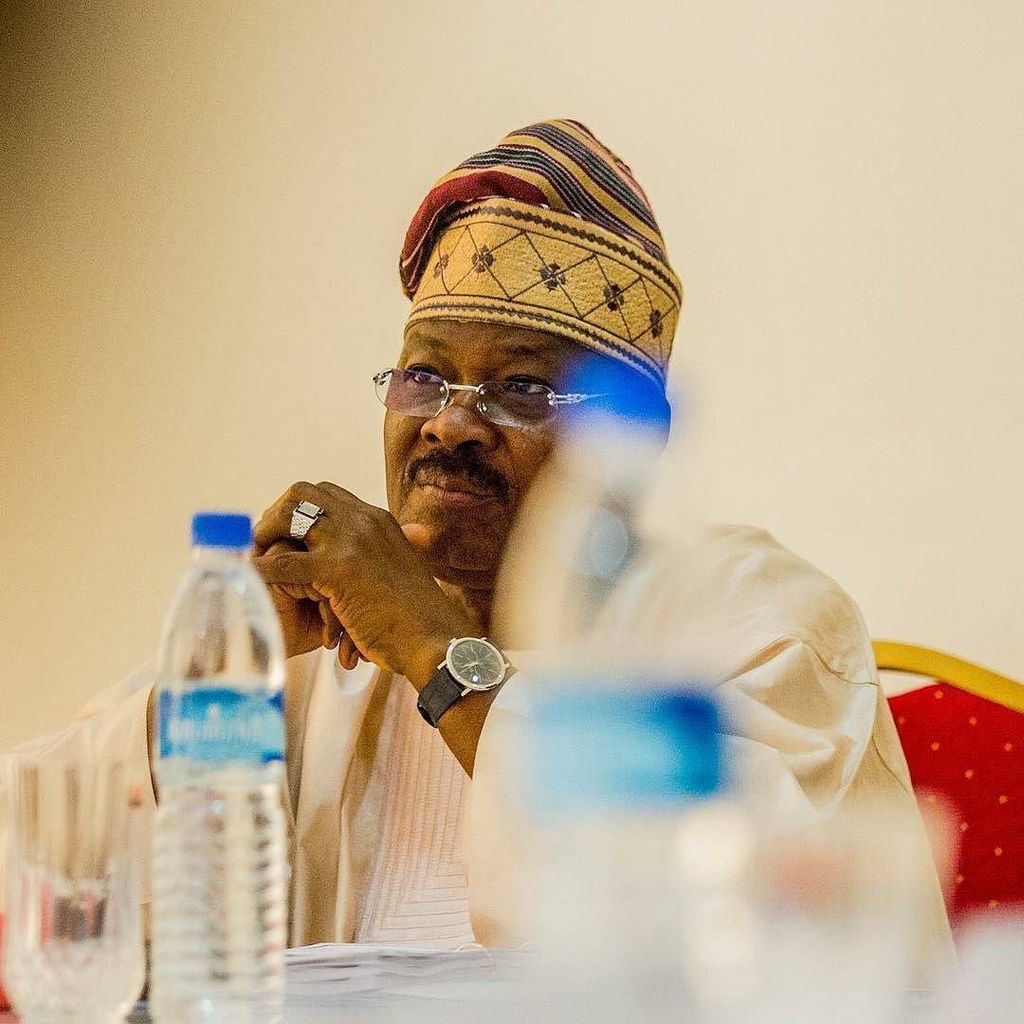 whatsupibadan's tweet photo. Governor Ajimobi listening during a strategic meeting at the Ibadan Business School. .
#WhatsupIbadan
#WeKeepBuzz… https://t.co/st0fgVHVj4