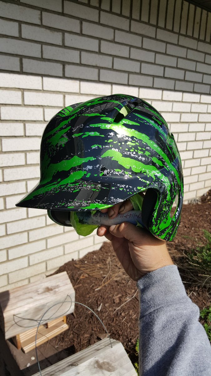 Precisionhydro's tweet image. Softball helmet for a little girl.@PPGRefinish_NA @ppg