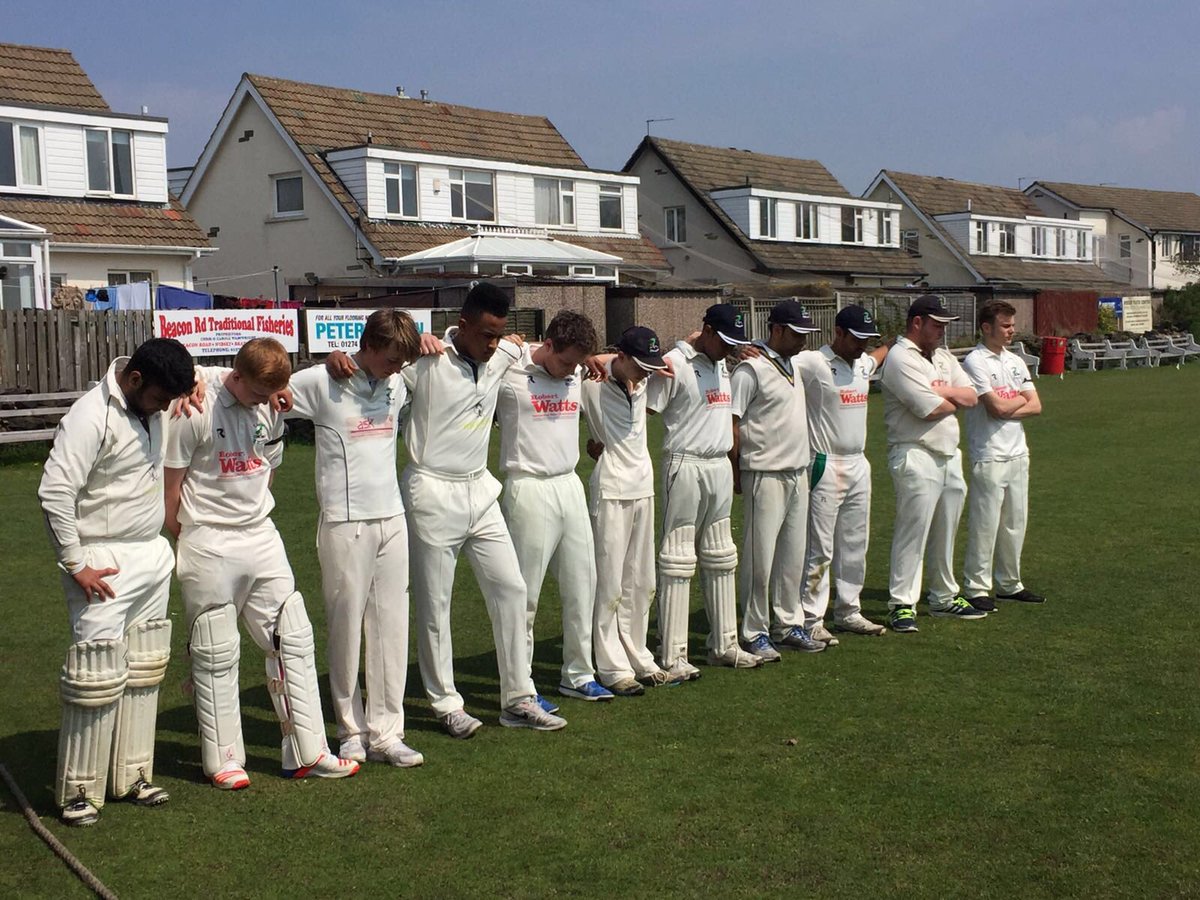 Les_Sawyer88's tweet photo. @gregwah01 @BankfootCC Minutes silence today @ the 2nd team #RipTell https://t.co/6n3EKvQAws