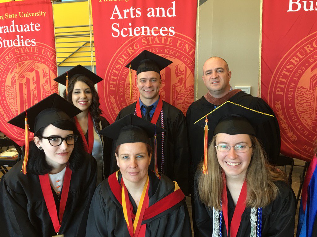 PSUArt's tweet photo. Today is the day! @pittstate #graduation #deptofart https://t.co/IWlzZlLf4S