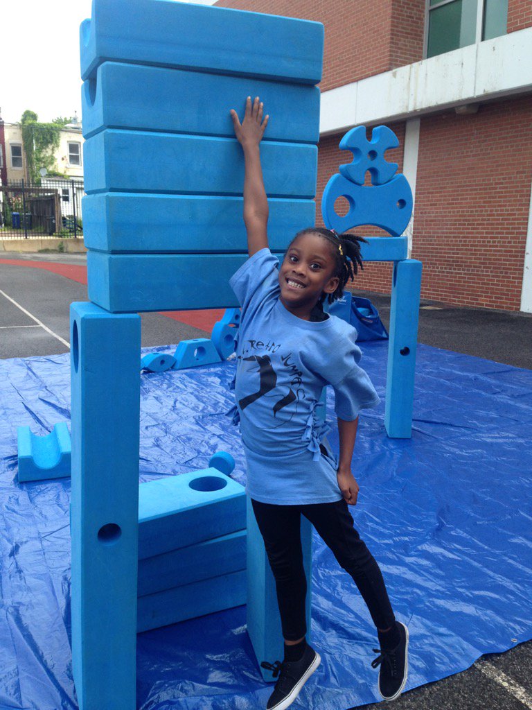 PlayworksDC's tweet photo. #Rally4Recess @kaboom #imaginationplayground  station builds #STEM skills #saverecess https://t.co/7nCYFl6R7r