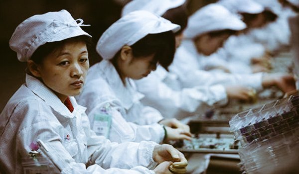 Breve_Notas's tweet photo. Hoy, 1946: en Japón se funda Sony. Empresa pionera en la inclusión laboral de mujeres, animales y niños #BREVENOTAS https://t.co/uWjuWc8T2S