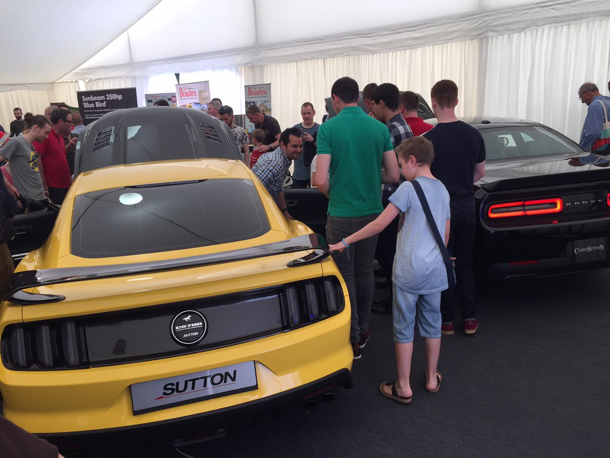CliveSuttonBesp's tweet photo. What a turn out today! @londonmotorshow  #clivesutton #suttonbespoke #londonmotorshia https://t.co/NufVN8H4bV