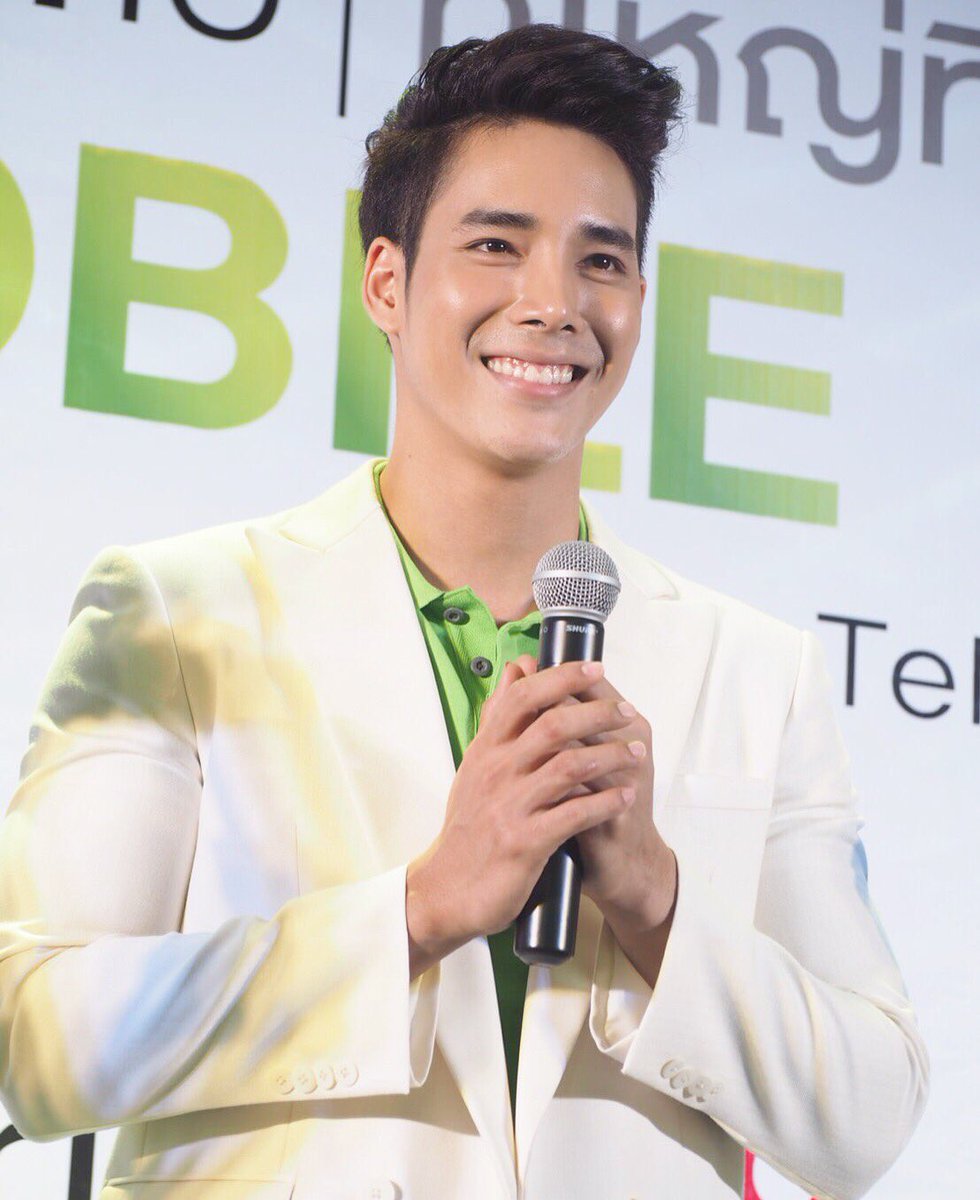 Denkhun_ngamnet's tweet photo. ขอบคุณ Ais&amp;Telewiz ที่วันนี้ให้ผมได้มาเจอพี่ๆน้องๆชาวอุดรธานีนะครับ 🙏🏻😁 #AIS4G https://t.co/AiqwfHttTw