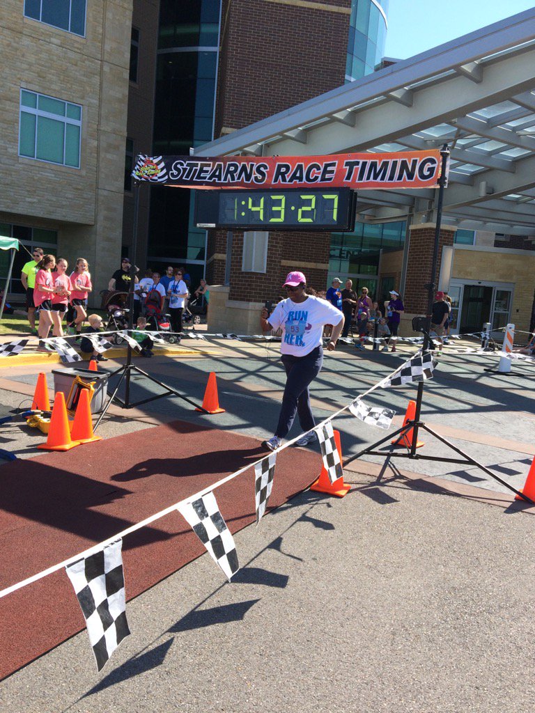 CombsSandra's tweet photo. Mother's Day 5K @NEA Hospital, Jonesboro. #5k #5Kwalk #womencanrun #womencanwalk #walkers https://t.co/oHDmSYGwES
