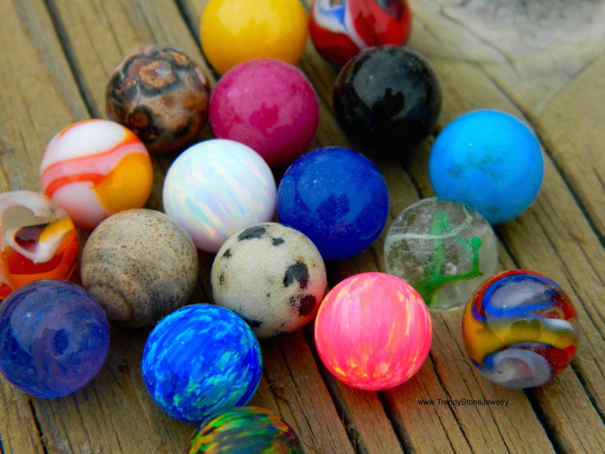 TrendyStone's tweet photo. Interchangeable stones for #interchangeablejewelry #marblejewelry https://t.co/tEAKgs38WG