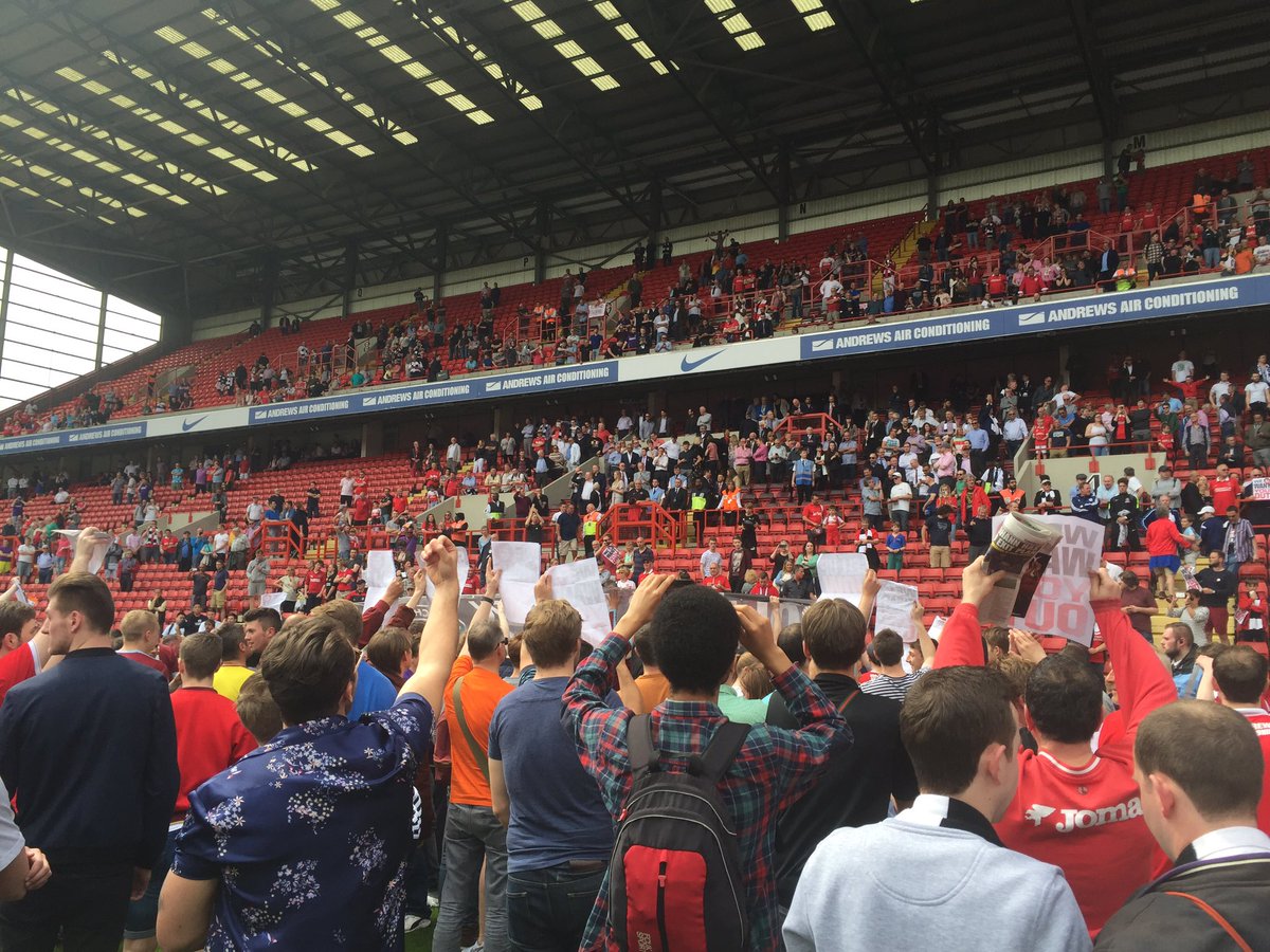 bentegg's tweet photo. This is our club not yours. #1stGameOff https://t.co/wrrHaihvdw