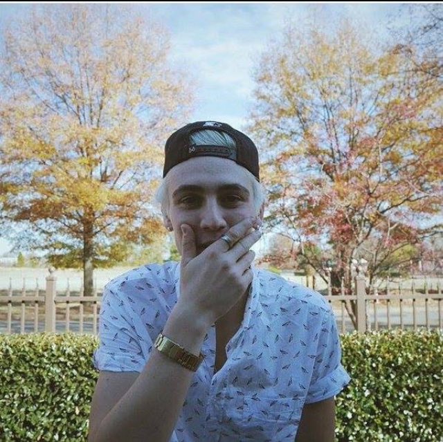 sammyourself's tweet photo. ✨ Rt if I deserve @sammywilk follows ✨
I love him so much! 💘 https://t.co/beX0ffvplg