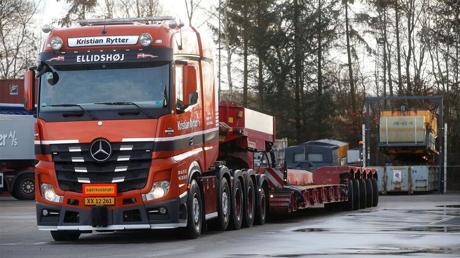 Mercedes Benz Trucks On Twitter Wow The Mercedesbenz Actros 4163 Slt With 630 Hp Engine Truckertuesday