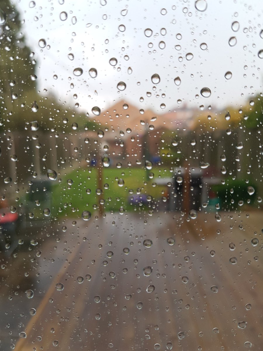 DuncanXXII's tweet photo. So from #SunShine #Hot #BlueSky #CiderDrinking πβπ‘
To #PissingDown #DarkSky #ThunderStorm βββπ©πͺ
#BritishWeather https://t.co/Xs52HOXFiy