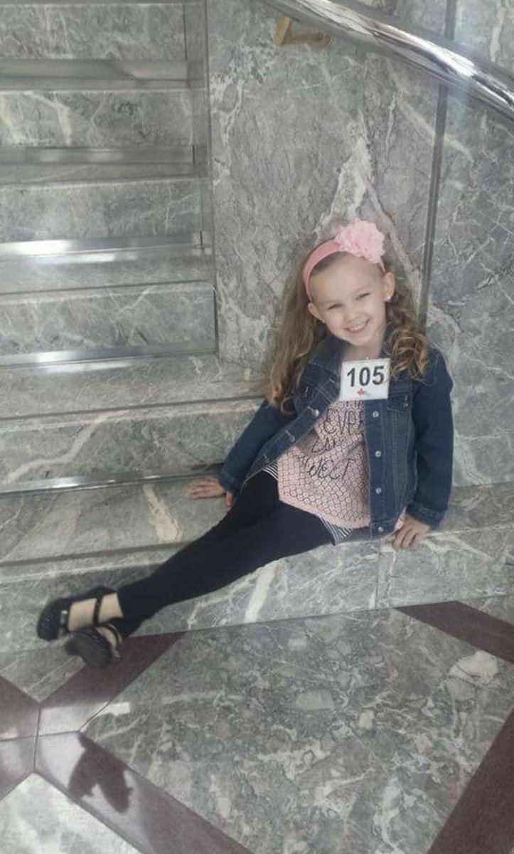 kerrbare72's tweet photo. Nanny's Beauty <3 having lots of fun @cmtcinc #CMTC2016 https://t.co/mGTfPAA9ga