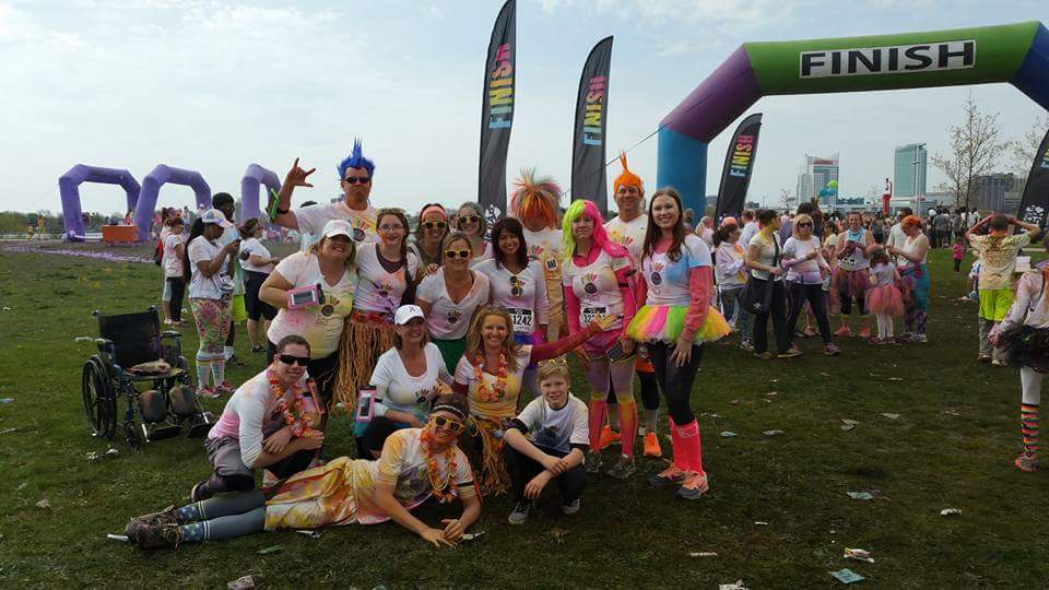 _JakeElward's tweet photo. Just fuck me up #ColorRunDetroit #BigDaddy https://t.co/e0DzVVBFky