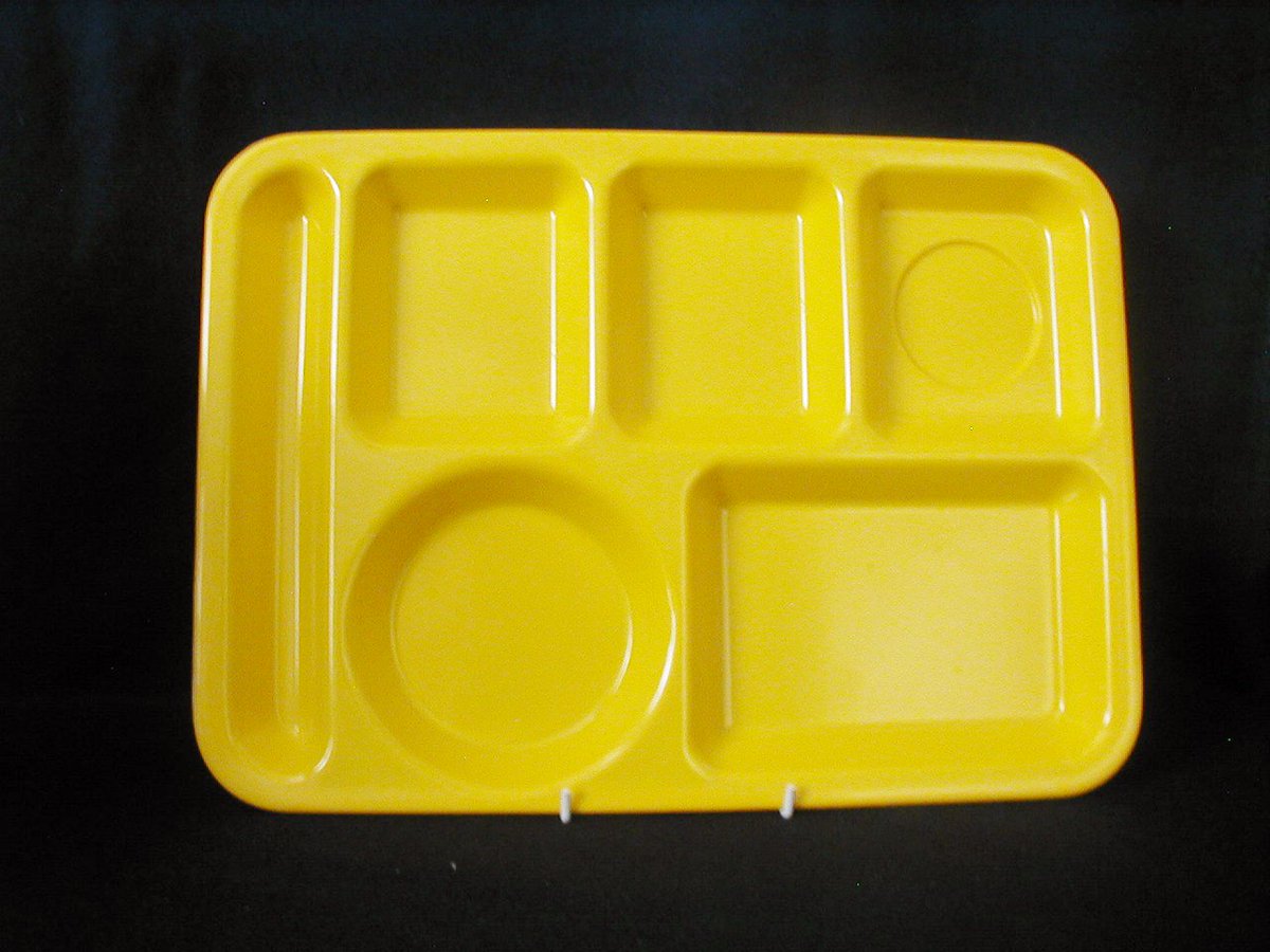 Some_of_This_or's tweet photo. Texas Ware Divided Trays perfect for Camping Glamping https://t.co/ziGSXcARCp #TexasWare #Camping #Glamping #Melmac https://t.co/2lTV9WyDux