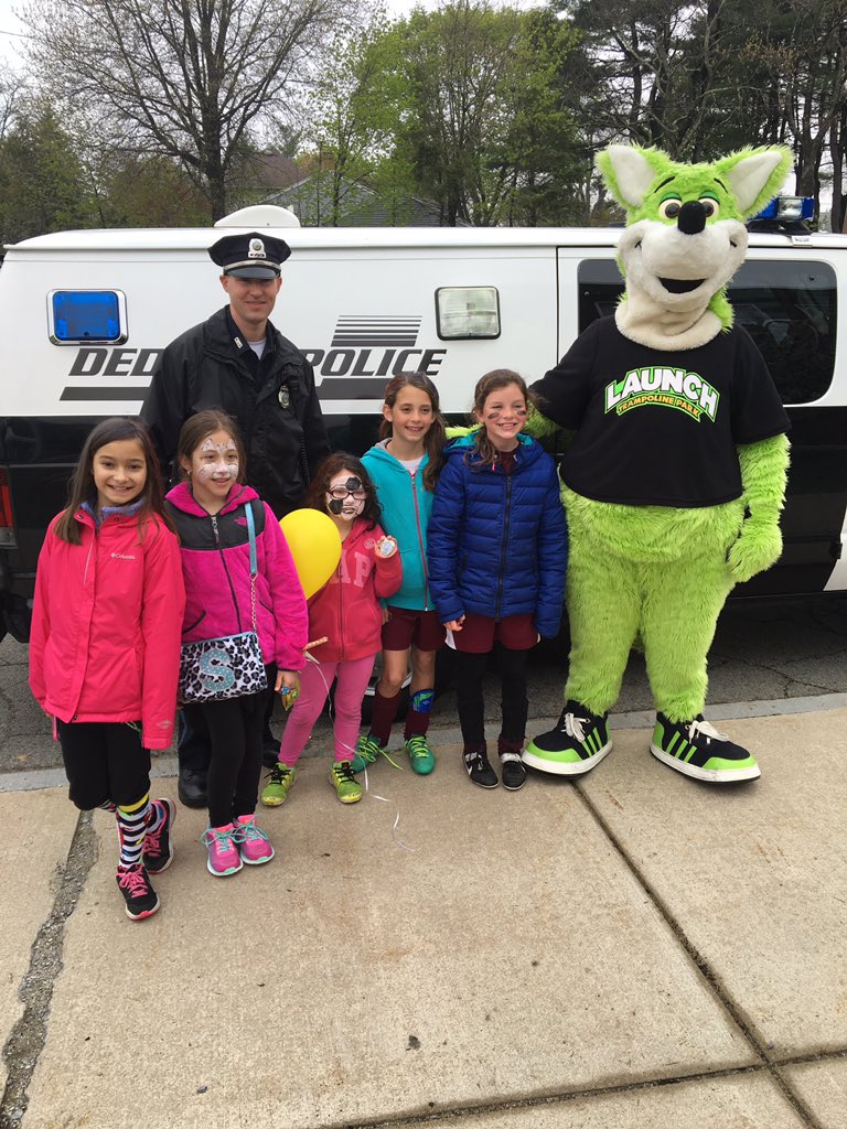 LaunchNorwood's tweet photo. Joey and the Launch Norwood gang at the Annual Riverdale School Spring Fair today. Stop by say hi. Launch giveaways https://t.co/azRSvAyYBV