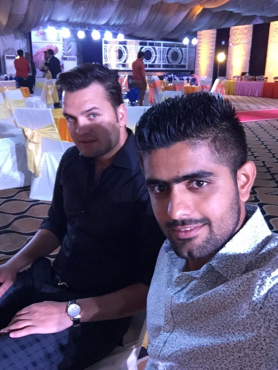 babarazam258's tweet photo. At Dollar East Function With My Buddy ❤️ https://t.co/25CR4BsNS8