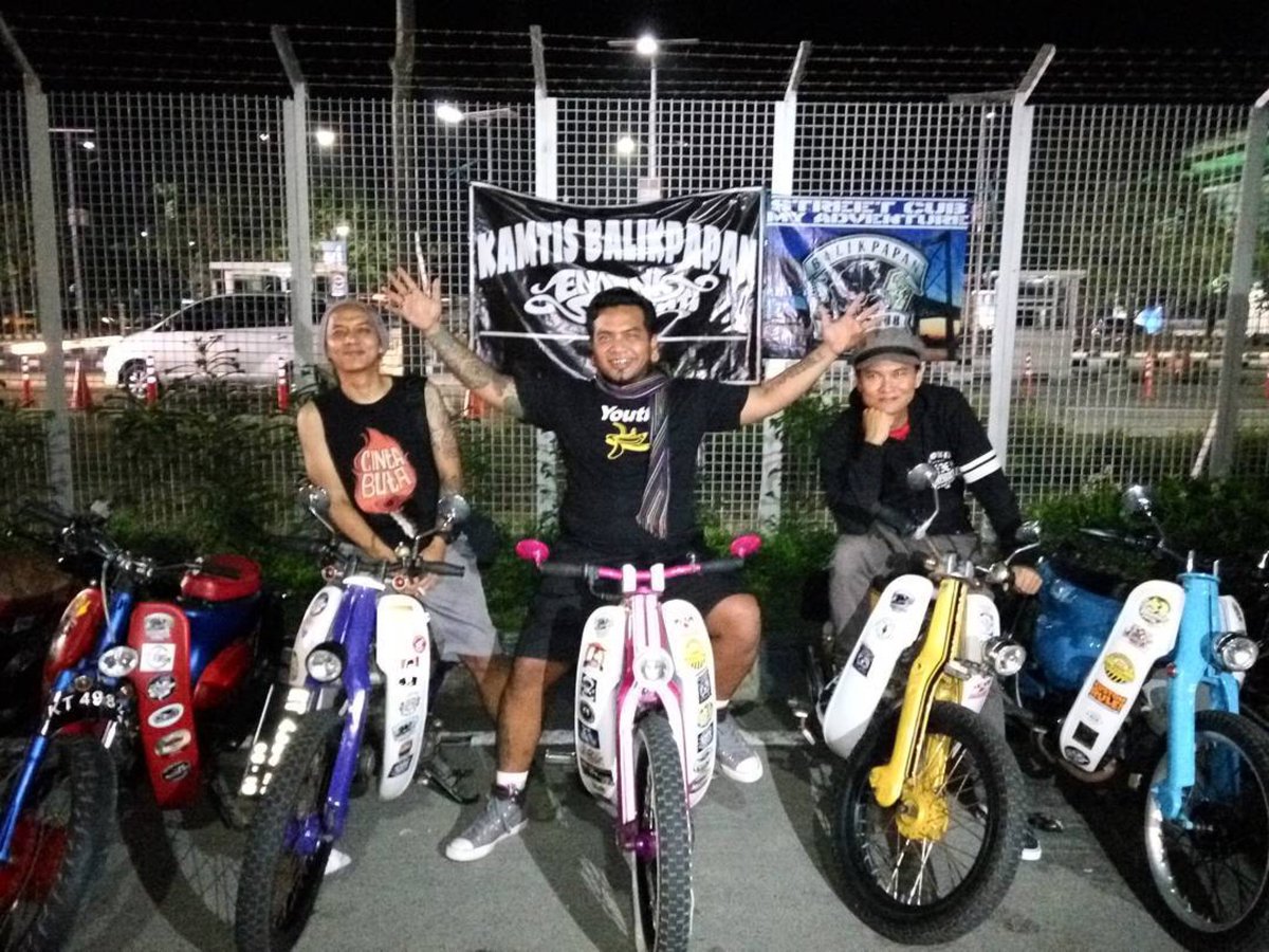 Balikpapan StreetCub (@streetcub_bpp) on Twitter photo Welcome to #StreetCub_Bpp <a href="/endanksoekamti/">ENDANK SOEKAMTI</a> <a href="/ErixSoekamti/">Erix Soekamti</a> <a href="/arisoekamti/">Ari Soekamti</a> <a href="/dorysoekamti/">DORY WINDIYANTO</a> Sukses Buat Acara di Samarinda Welcome to #StreetCub_Bpp <a href="/endanksoekamti/">ENDANK SOEKAMTI</a> <a href="/ErixSoekamti/">Erix Soekamti</a> <a href="/arisoekamti/">Ari Soekamti</a> <a href="/dorysoekamti/">DORY WINDIYANTO</a> Sukses Buat Acara di Samarinda