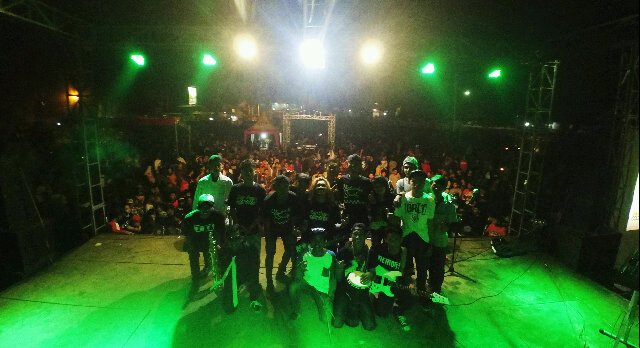 Malam ini Selfi bareng tmn2 RagaReggae Crew Garut di. alun2 cibatu - Garut <a href="/Ragareggae11/">RAGA REGGAE</a> @akaz_maulana  <a href="/infogarut/">infogarut</a>