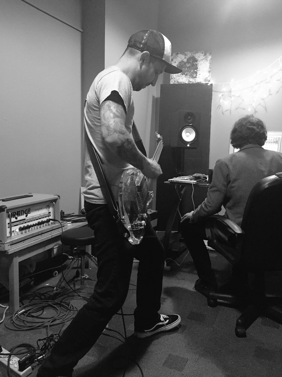 GetInTheVanPA's tweet photo. Finishing up some vocals and guitars today w/ Ben Roth at Kaleidoscope #DanArmstrong #Orange https://t.co/6Z2ODb9mr1