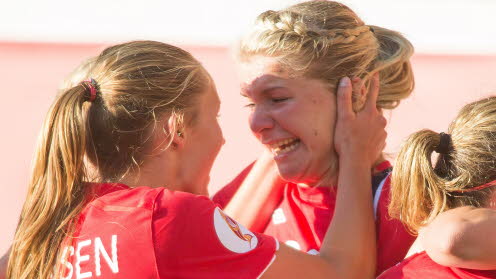 Ada Hegerberg Fan tweet media