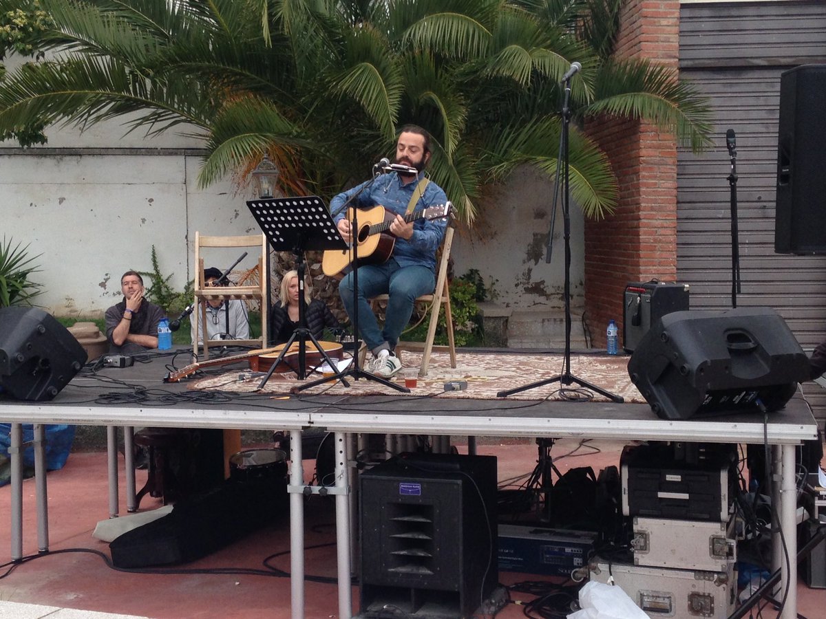 Felicitats a totes les persones que avui heu fet possible la jornada #sitgesambelsrefugiats! Gràcies!!! #Sitges